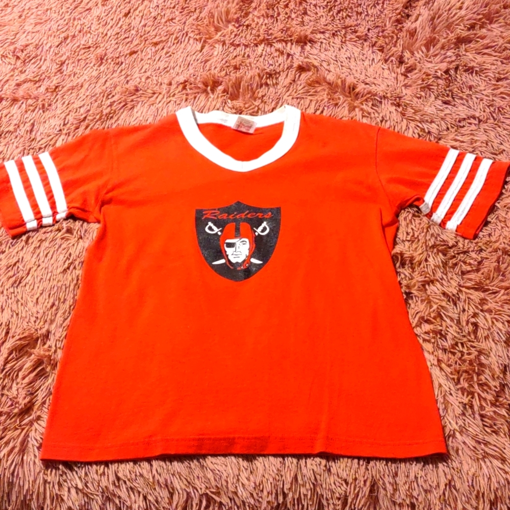 Vintage raiders Tshirt three stripes red